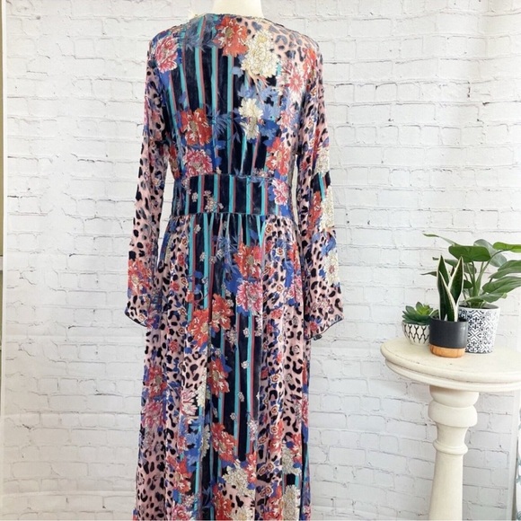 Johnny Was Ontar Beesley Slip Dress NWT - Picture 5 of 7